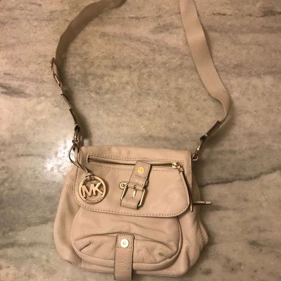 MICHAEL Michael Kors Handbags - Michael Kors Cross Body Leather bag